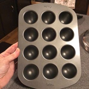 CAKE POPS PAN by Wilton